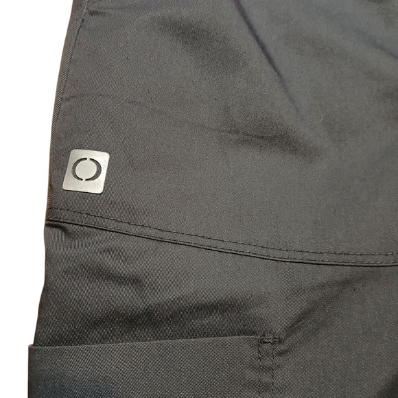 EON Maevn Gray Scrub Joggers - Picture 6 of 8